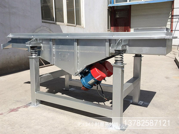 不鏽鋼振動篩分機應用在對物料保護比較好的行業