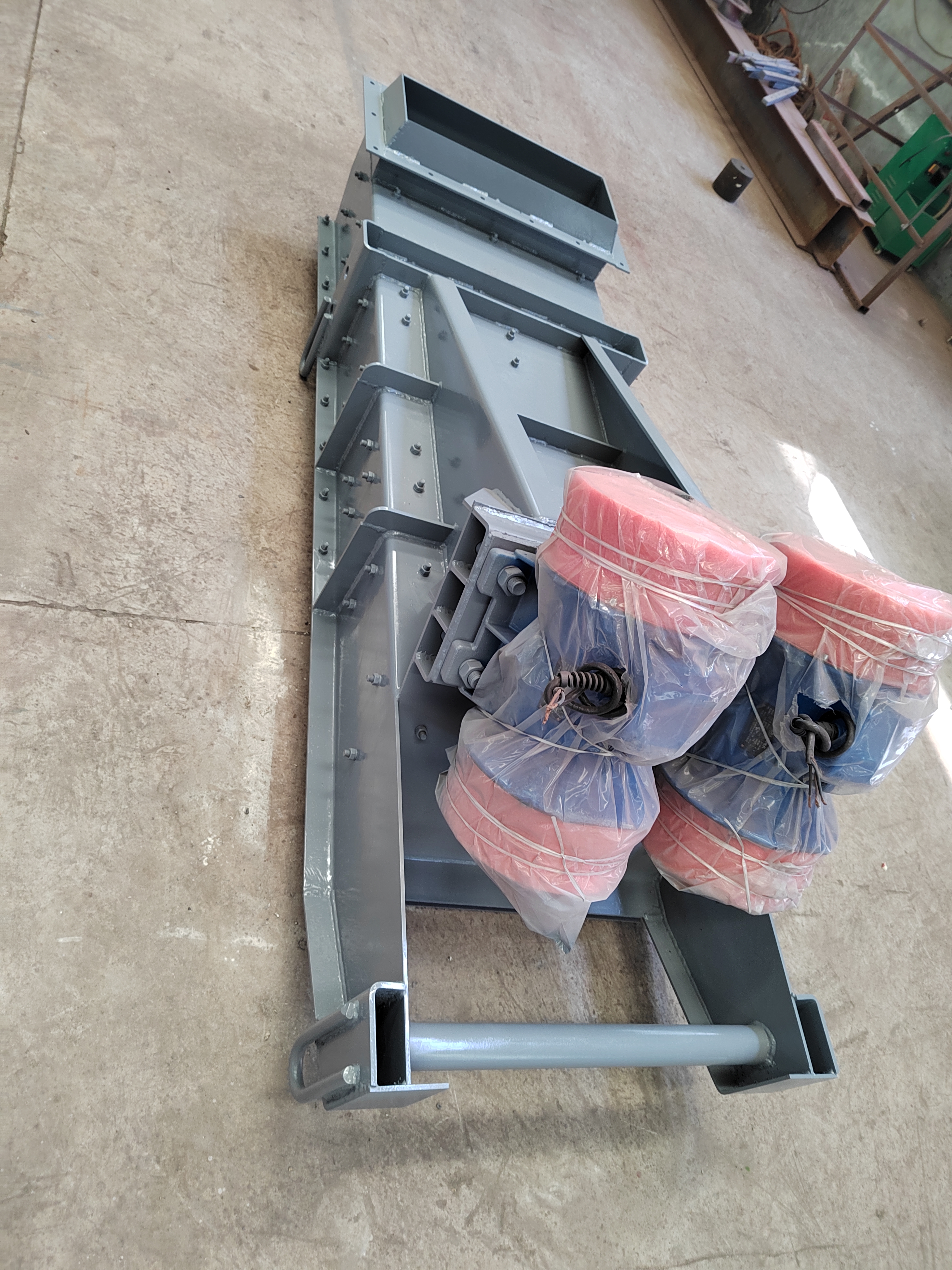 輸送帶磨損的形式、危害、原因及預防措施介紹